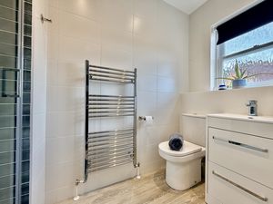 Photo 8- click for photo gallery